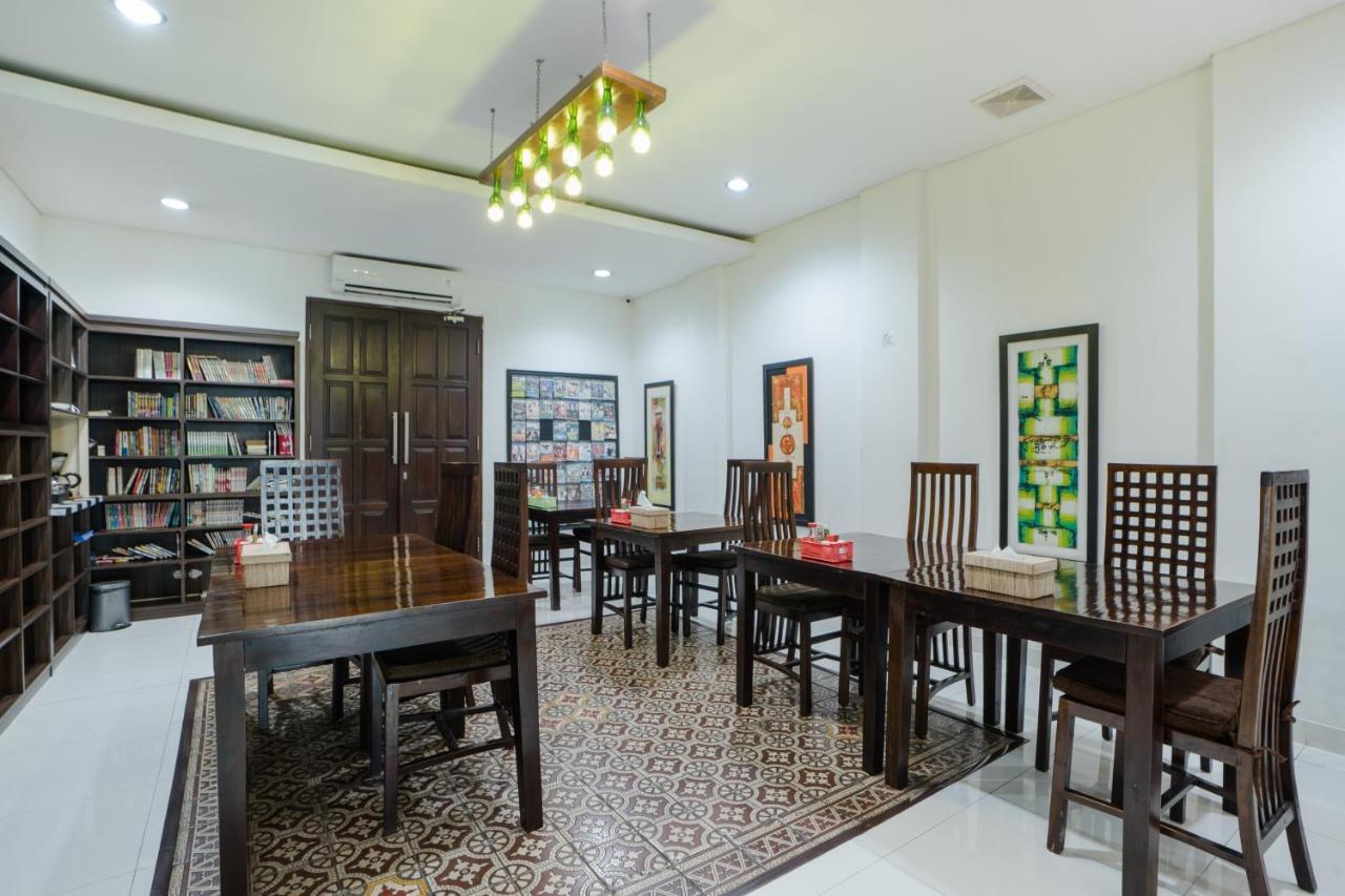 Jambuluwuk Menteng Gasthof